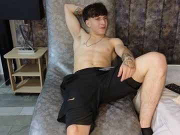 couple Free Sex Cam Chat with nickyn_blake