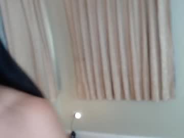 couple Free Sex Cam Chat with curvyasianwife