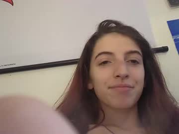 girl Free Sex Cam Chat with firebenderbaby02
