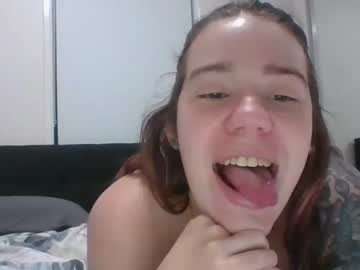 girl
        shyrosexoxo cam image #166224