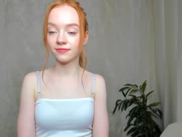 girl
        jingy_cute cam image #131970