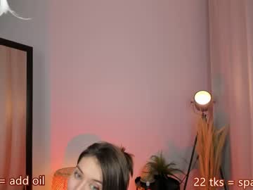 girl
        tina_cure cam image #122316