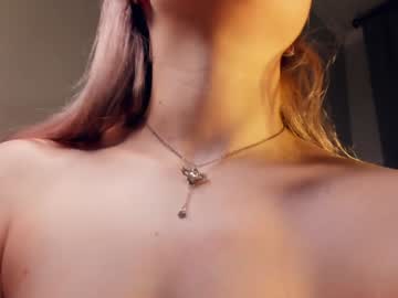 girl
        beatrix_rina cam image #174329