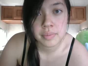 girl
        asianamy25 cam image #244803