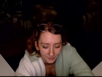 girl
        adalinarae cam image #225483