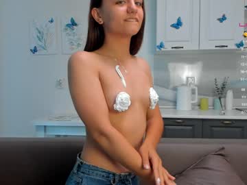 girl
        karalyons cam image #100887