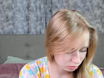 girl Free Sex Cam Chat with queeniedonnay