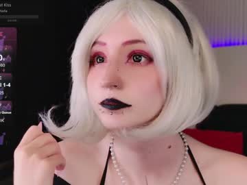 girl
        sophiasawami cam image #187632