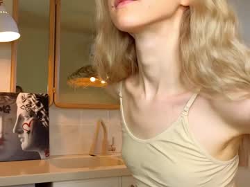 girl
        but_not_for_freeeeee cam image #212906