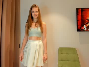 girl
        carolynsveronica cam image #106537