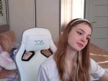 girl
        cyberslime cam image #123362