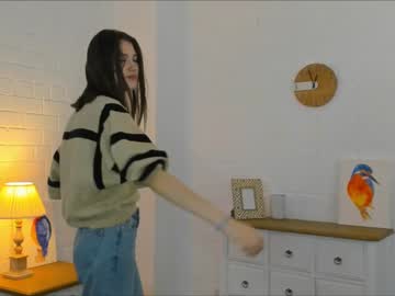 girl
        baileywalton cam image #110866