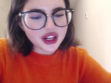 girl
        playnofuckinggames cam image #4532