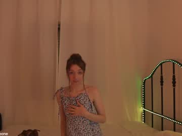 girl
        _annieone cam image #89504