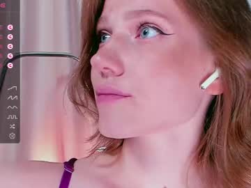 girl
        elastigirll cam image #197910