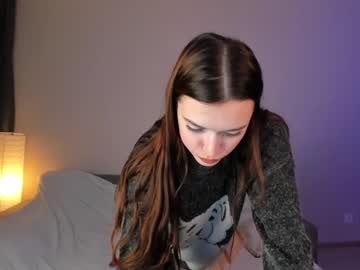 girl
        mia_morrisonn cam image #114816