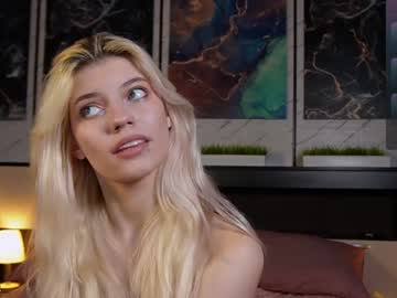 girl
        victoriabeverly cam image #207239