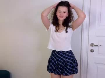 girl
        curly_lina cam image #150334
