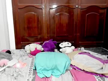 couple Free Sex Cam Chat with little_rapunsel_