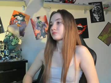 girl
        mariselli cam image #121157