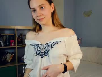 girl
        youne_and_beautiful cam image #78421