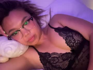 girl
        mississa123 cam image #181356