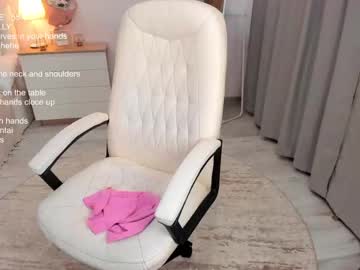 girl
        meddvillnds cam image #180704