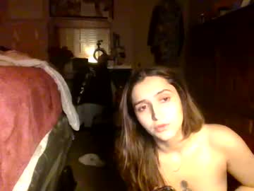 girl
        thickyvicky2223 cam image #222718