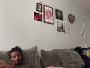 couple Free Sex Cam Chat with gyysaint