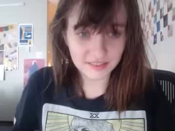 girl
        babyfaceforever cam image #32172
