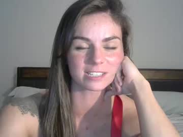girl
        foxyelle24 cam image #83472