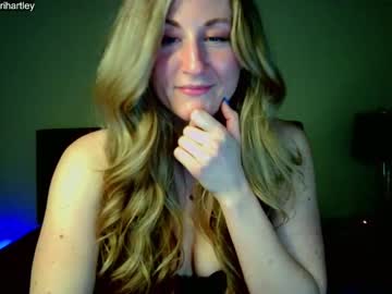 girl
        brihartley cam image #59719