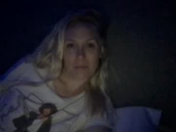girl
        eveandtheforbiddenfruit cam image #162889