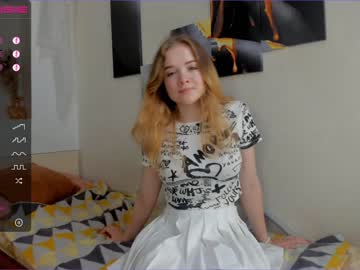 girl
        katherine_hi cam image #104679