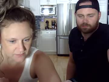 couple
        here_4u1983 cam image #89849