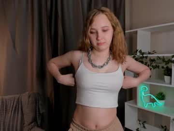 girl
        chelseaalltop cam image #173211
