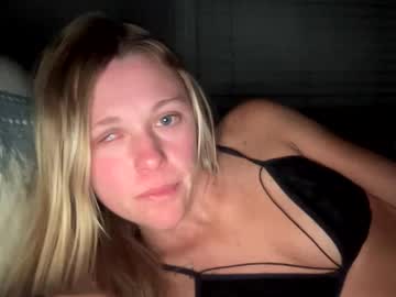 girl Free Sex Cam Chat with beachbabi