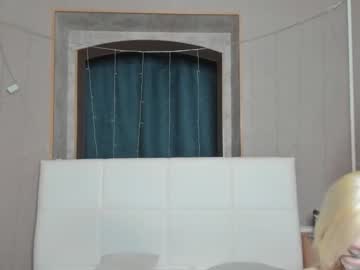 couple
        bjliki cam image #39221
