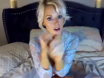 couple Free Sex Cam Chat with barbie_and_ken12