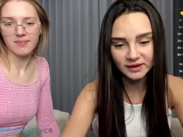 couple Free Sex Cam Chat with crazy_week