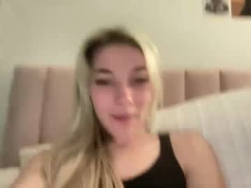 girl Free Sex Cam Chat with bee_my_passion