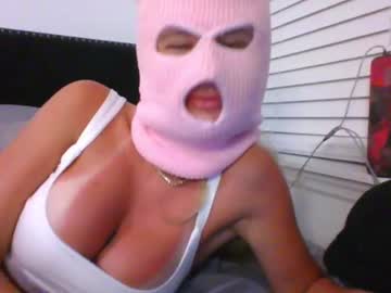 girl
        aubrixsinclair cam image #261165