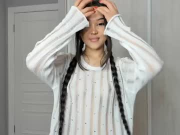 girl
        seeyoumin cam image #144551