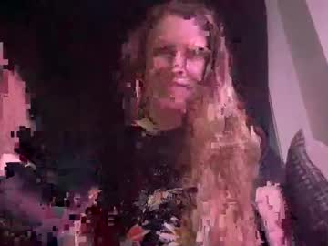 girl
        shadebabe cam image #201309