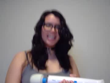 girl
        woevalentine cam image #85484