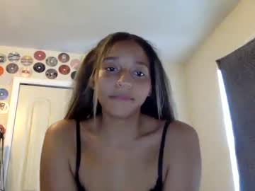 girl
        ally_alysse cam image #193212