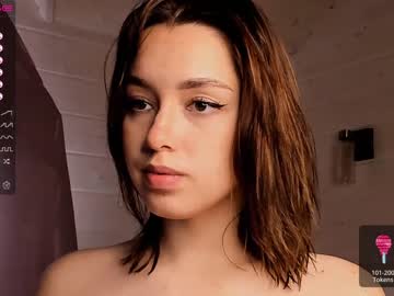 girl
        darling_kira cam image #2753