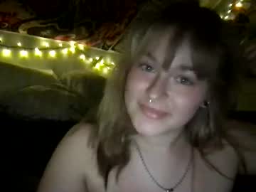 girl Free Sex Cam Chat with kittykissedyou