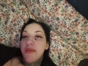 girl Free Sex Cam Chat with justanotherjunkie