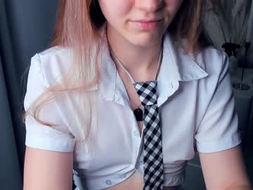 girl Free Sex Cam Chat with caressing_glance